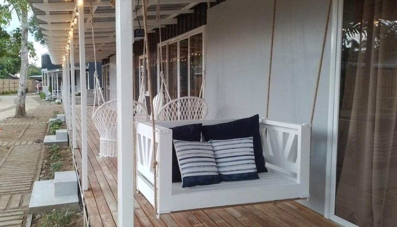 Angels Bed And Breakfast Sipalay City By Reddoorz Exterior foto