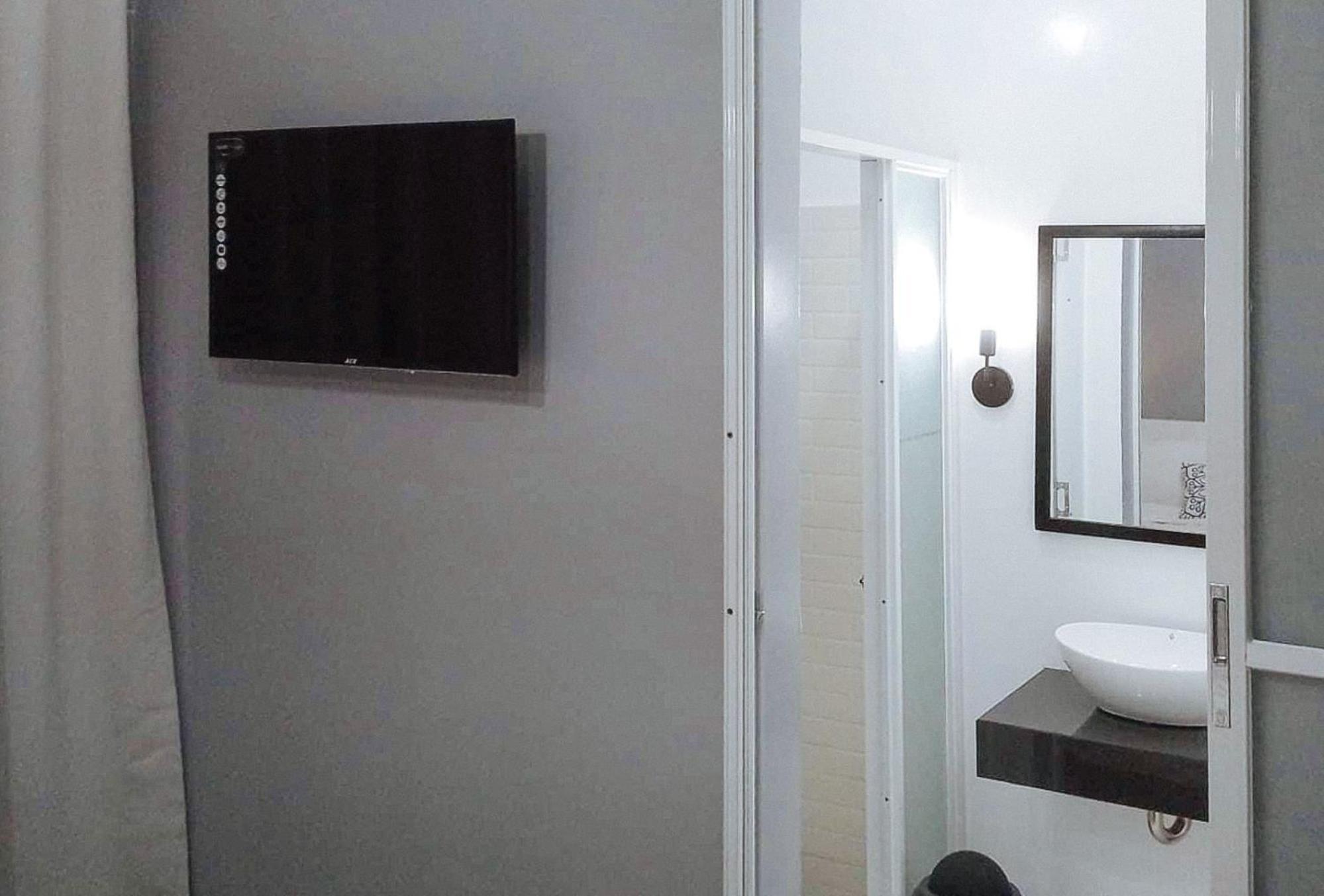 Angels Bed And Breakfast Sipalay City By Reddoorz Exterior foto